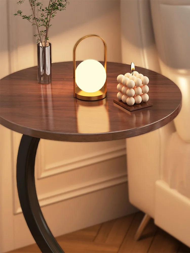 Mesa Auxiliar Minimalista con Estante – Para Sala