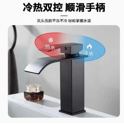 Grifo Cascada para Lavabo – Negro Moderno